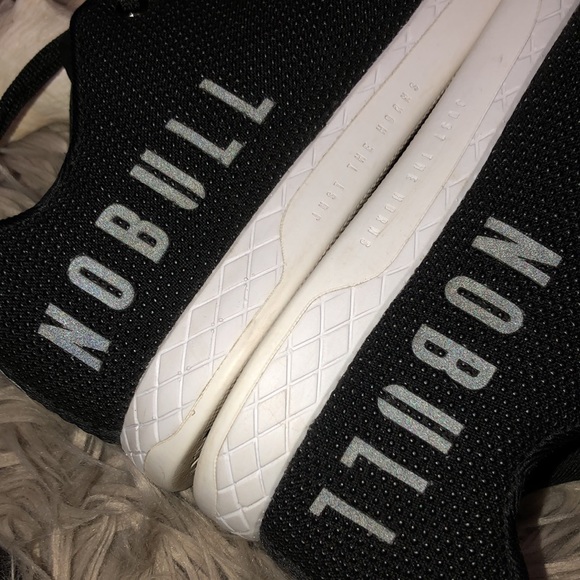 NOBULL Reflective SpellOut Black on Black Arctic Speckle Shoes-Wmns 8.5/unisex - Picture 3 of 16